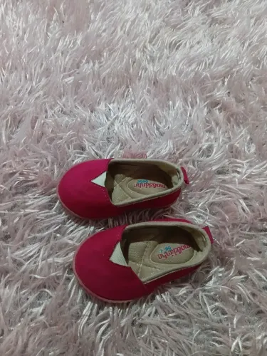 Vendo sapatilha Infantil Rosa