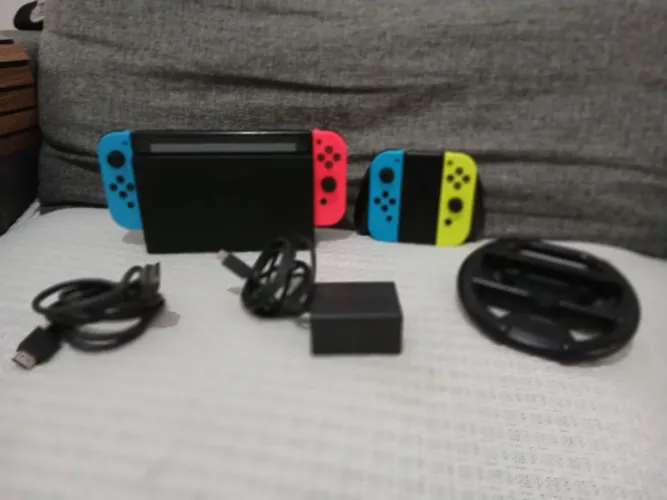Nintendo switch em perfeito estado! Mais 3 jogos