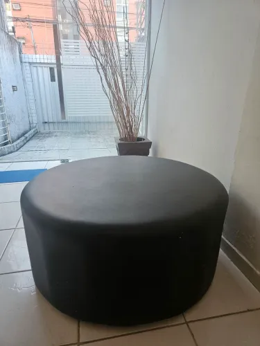 Sofá redondo tipo puff
