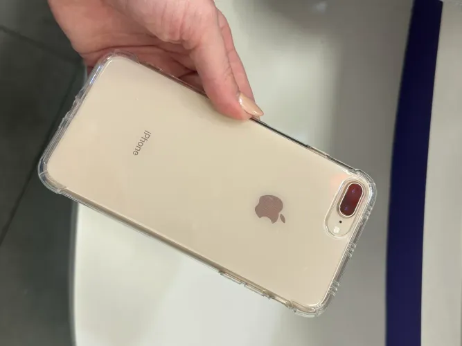 iPhone 8 Plus gold (para consertar)