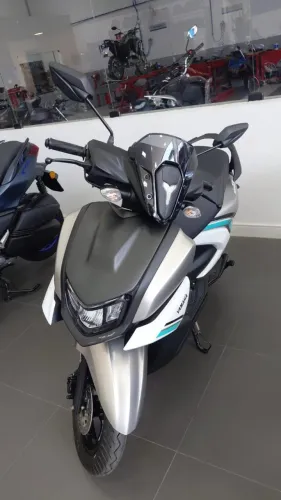 Yamaha ZR Hybrid Connected 2026