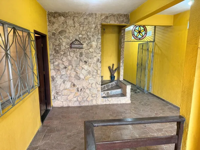 ALUGO APARTAMENTO EM LOCAL EXCELENTE