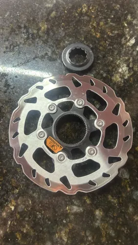 Disco de freio Shimano RT70-140mm