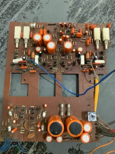 Placa (PCI-231A) amplificador Gradiente Model 126. Leia descrição