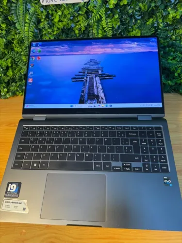 Samsung Galaxy Book 360 i7 - 1360P - 13 geração 16GB DDR5 480 GB NVME