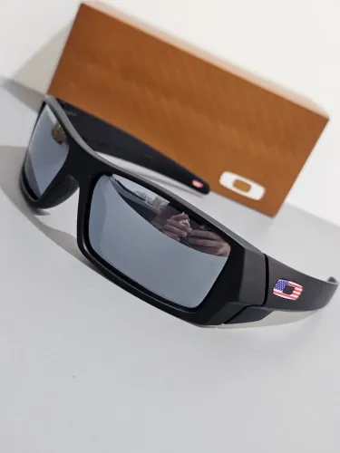 Óculos de sol Oakley Gascan Polarized