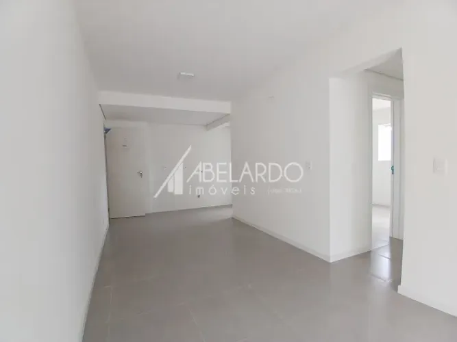 Apartamento com dois dormitórios e uma vaga de garagem - Bairro Fortaleza Alta