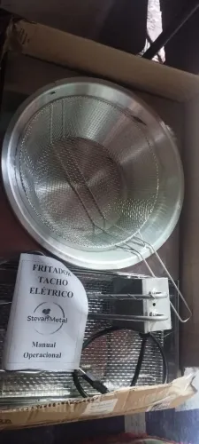 Fritadeira elétrica de 7 litros