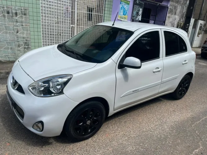Nissan March SV 1.6 16V Flex Fuel 2015