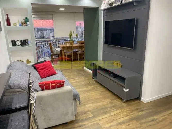 Venda -Apartamento 65m² com 02 quartos e 01 vaga na Vila Ester