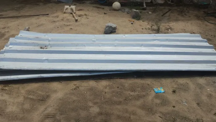 2 telha de zinco 1,05 x 3,00