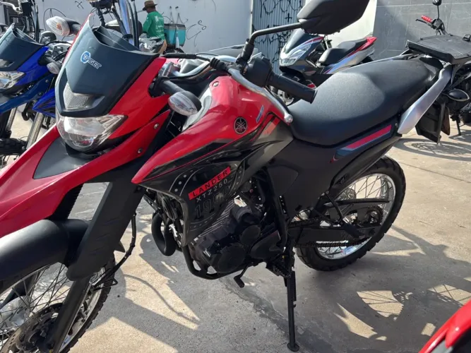 YAMAHA XTZ 250 LANDER