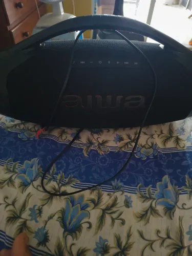 Caixa de Som Aiwa Boombox Plus AWS-BBS-01-B Bluetooth Amplificada 200W USB