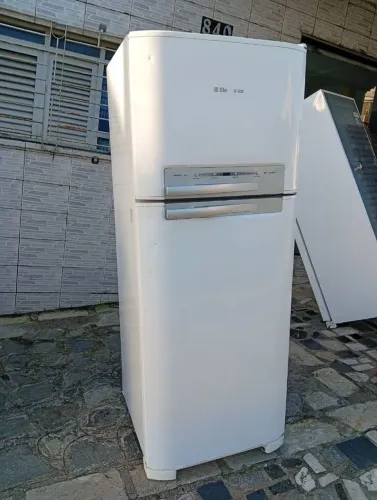 Geladeira eletrolux duplex fros free
