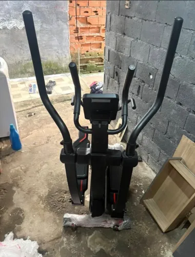 Aparelho elíptico