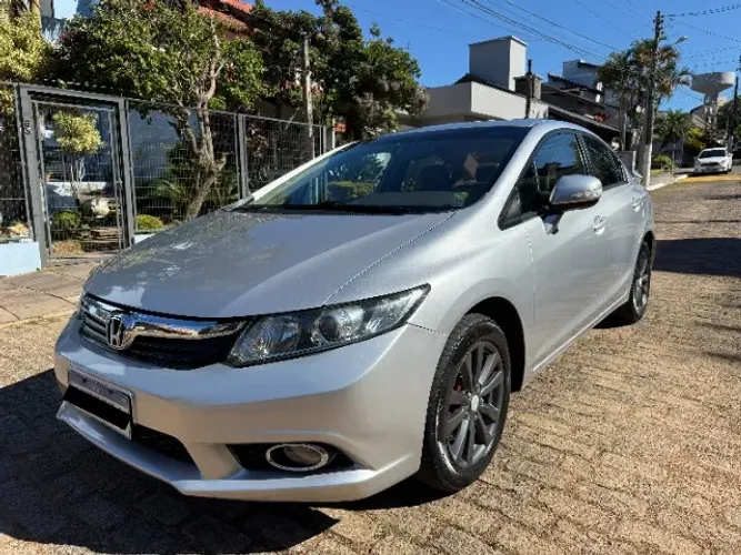 Honda Civic Sedan LXR 2.0 Flexone 16V Aut. 4P 2014