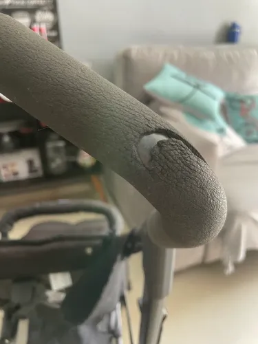 Vende -se Carrinho de Bebê.