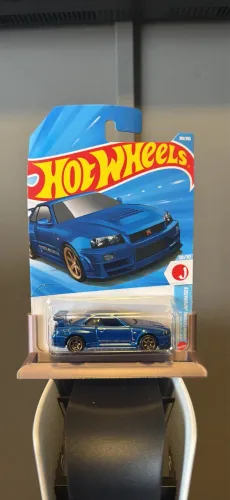 HOT WHEELS SKYLINE GT-R