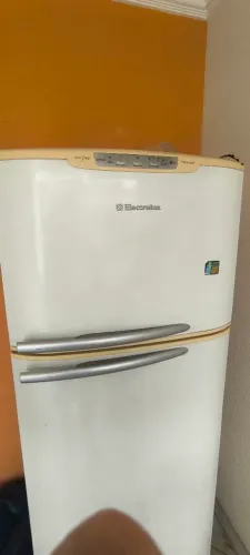 Geladeira com problema de degelo