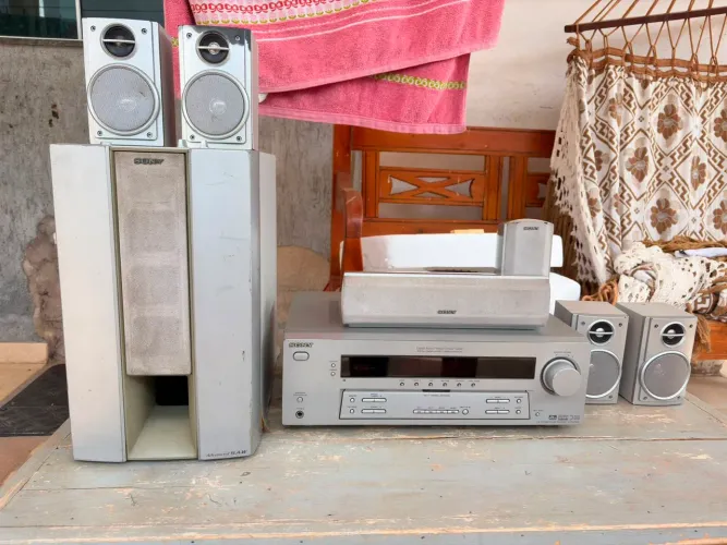 Receiver Sony STR DE 595 sem controle 