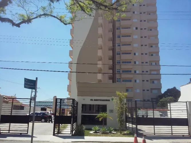 Apartamento com 2 dormitórios para alugar, 65 m² por R$ 2.066,00/mês - São Benedito - Guar