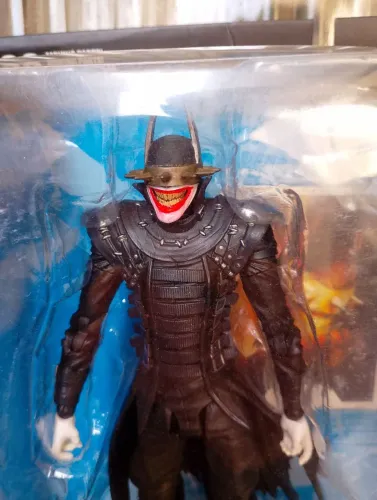 Action figure Batman que ri macfaime toys