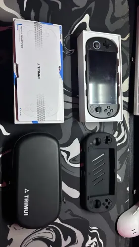 Trimui Smart Pro