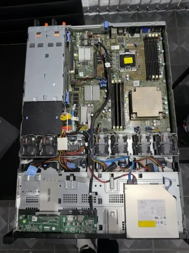 Servidor Dell R410