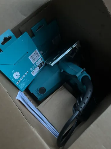 Makita nova na caixa 