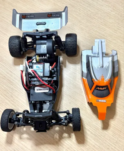 HPI Maverick Microbe 1/24 completo na caixa pouquíssimo uso 