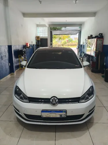 Volkswagen Golf Comfortline 1.4 TSI 140cv Aut. 2015