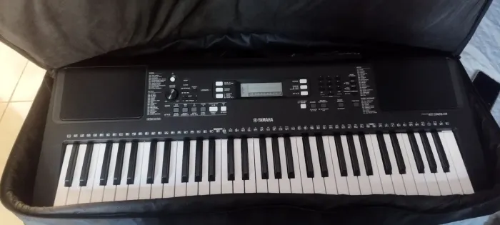Teclado Yamaha PSR-E363