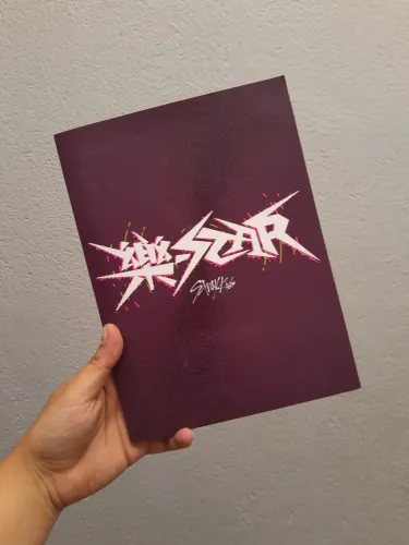 Álbum Stray Kids "Rock-Star" - original e completo