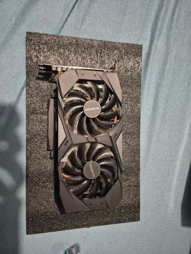 RTX 2060 12GB Gigabyte