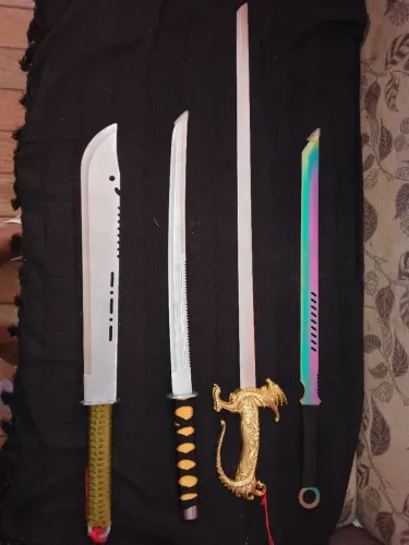 Coleção de espadas