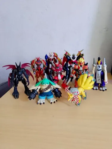 Coleção digimon DREAL - VALORES INDIVIDUAIS NA DESCRIÇÃO