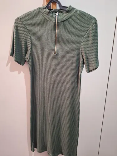 Roupa nova ou seminova