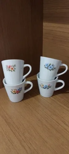 Conjunto 4 Xícaras chá Café Porcelana Floral