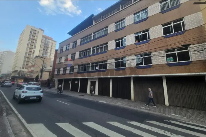 Apartamento Duplex Locação com 181 m², 3 Quartos, Suíte e 2 Vagas São Mateus