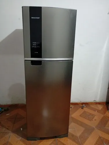 Geladeira Frost Free de inox , muito lida.semi nova , perfeita *69