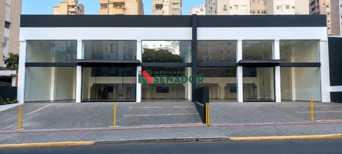 Barracão à venda em Londrina, Centro, com 250 m²