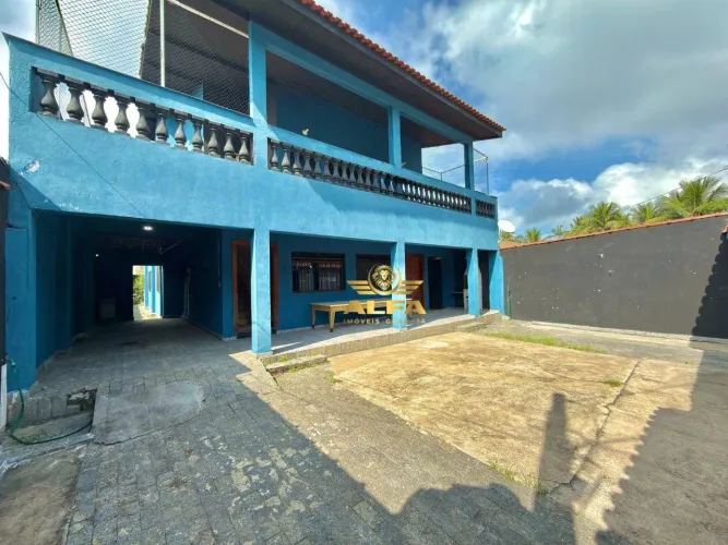Casa à Venda no Guaiuba no Guarujá | Alfa Imóveis