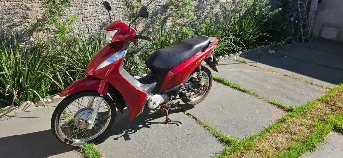 HONDA BIZ 125 VERMELHA 2013/2014 ES