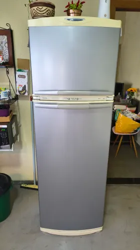 Geladeira Brastemp 380l