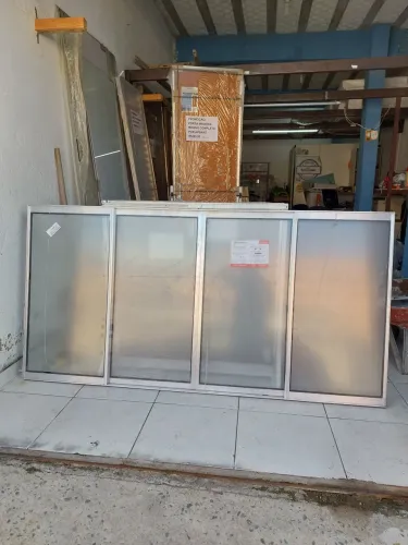 PROMOÇÃO Janela alumínio 1.00x2.00 nova 4 vidros R$ 425,00