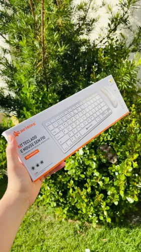 Teclado e mouse sem fio