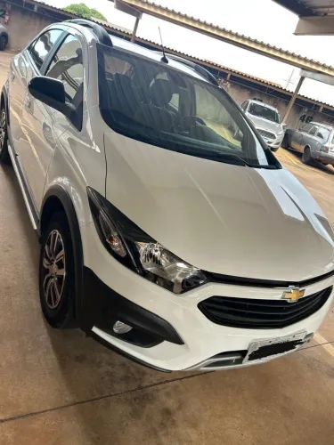 Chevrolet Onix Activ 1.4 8V Flex Mec. 4P 2018