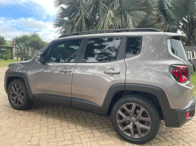 Jeep Renegade Longitude 1.8 4X2 Flex 16V Aut. 2020