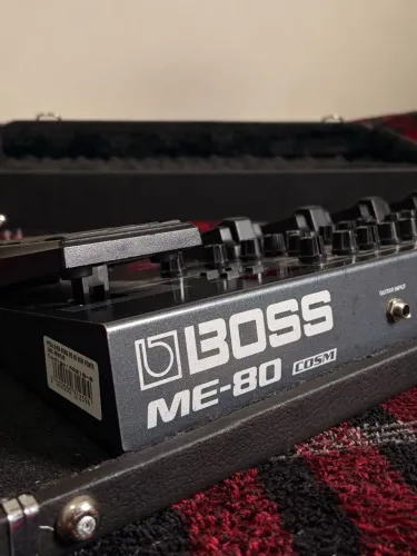 Pedaleira Boss ME-80