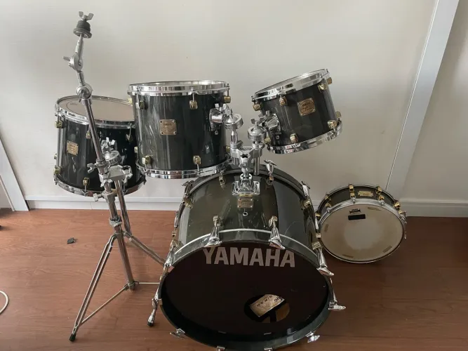 RARÍSSIMA Bateria Yamaha Maple Custom (Made in Japan) 91